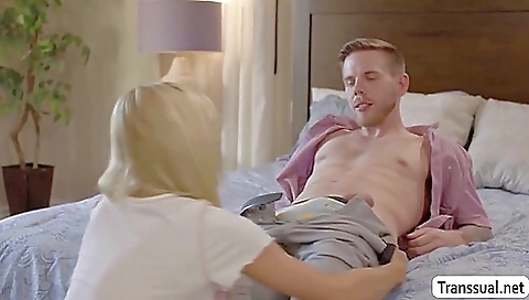 Chris spreads her legs and sex