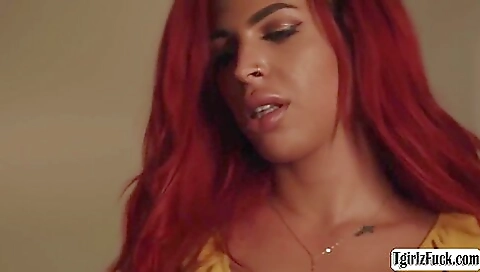 Blonde tranny fucks like a slut