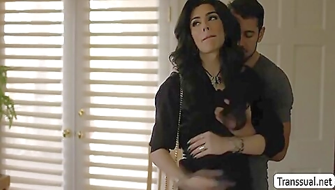 Sexy girl gets her pussy eatened and fucked