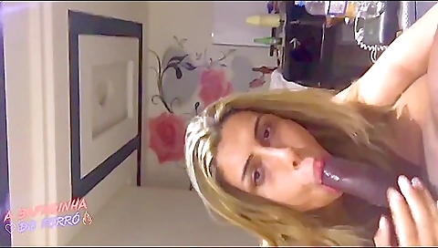 She's alow asshymer